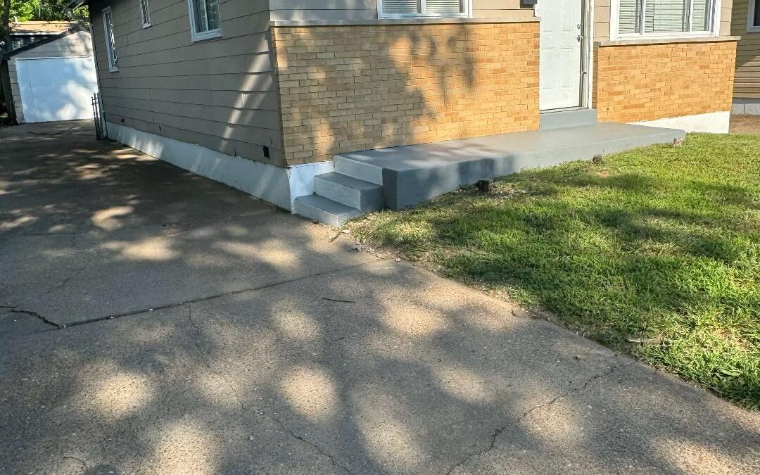 10444 Count Dr, St. Louis, MO 63136